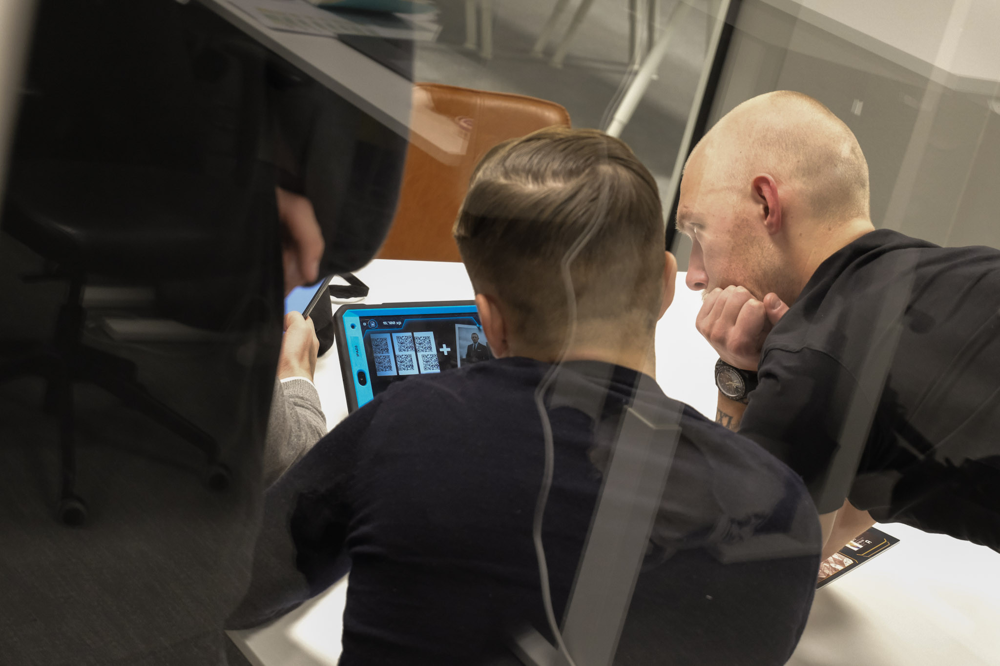 Spionkit för mobilt escape room